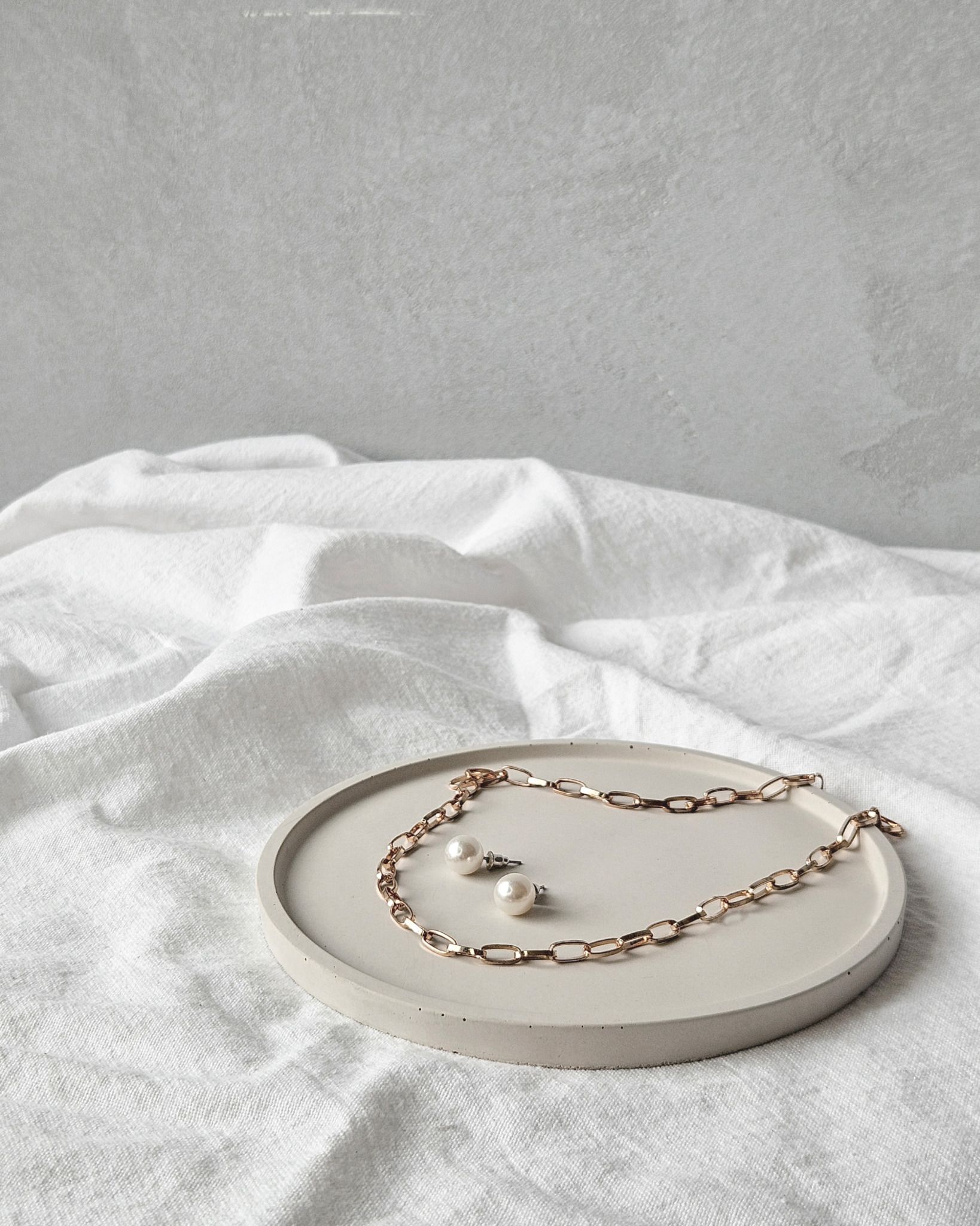 Betonový set Sofinos (tácek a svícen) - Image 4