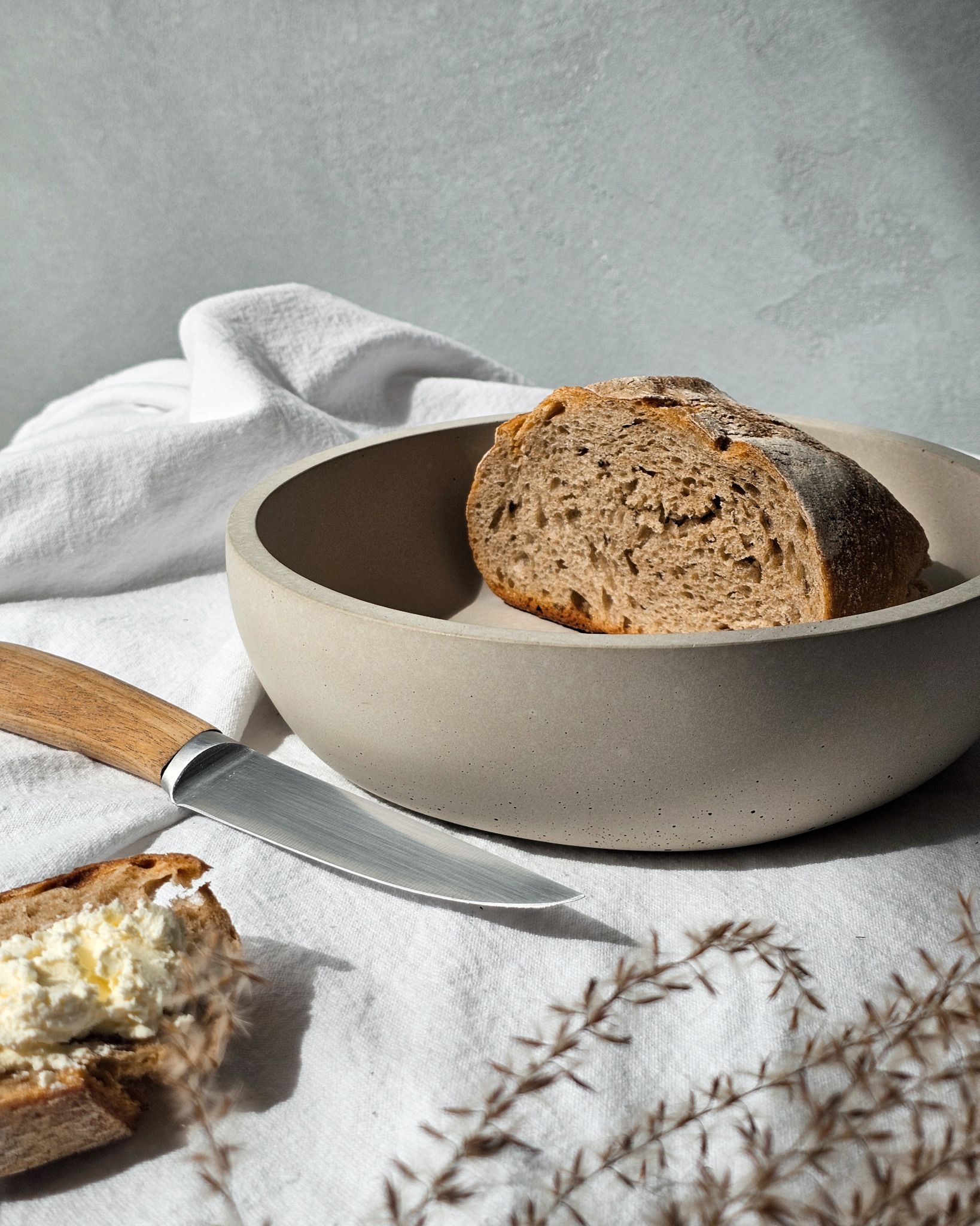 Betonová mísa Náruč - Image 2