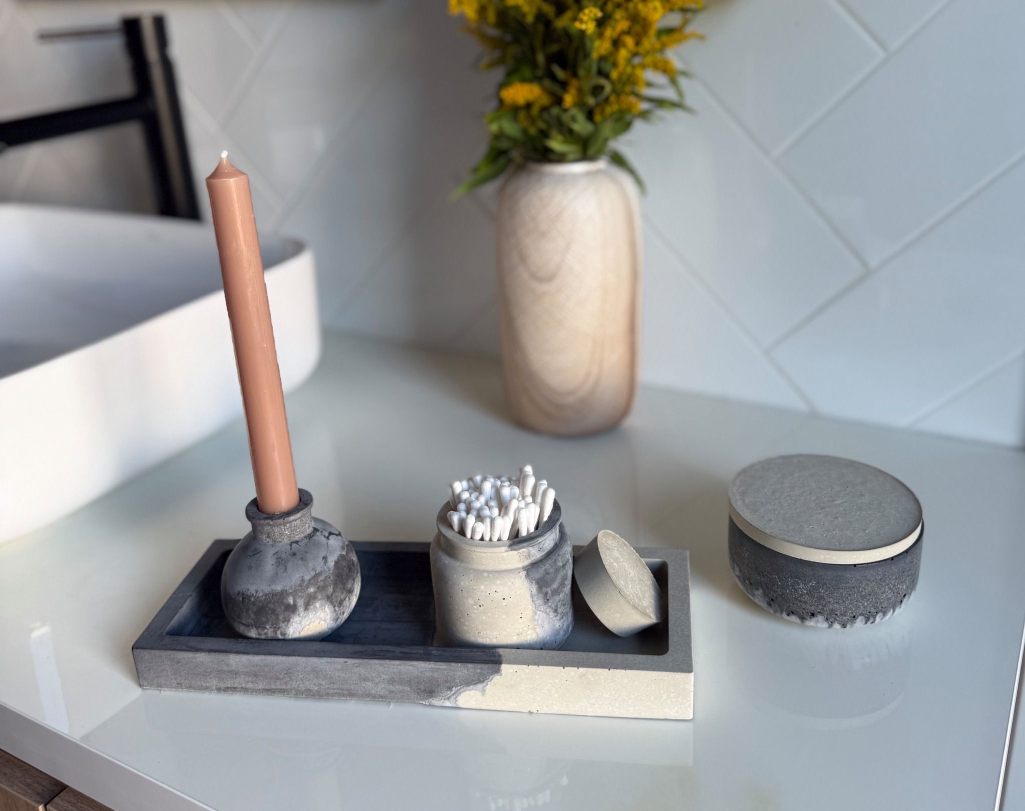 Betonový koupelnový set Lunara (4ks)